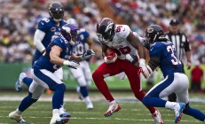 开云官方app入口-羽坛奇迹夜，马来西亚队惊天翻盘法国队，安赛龙神级表现惊艳四座