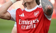 开云体育登录-关于阿森纳遭遇连败，保级形势岌岌可危的信息