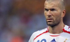 开云体育视频直播-冰与火的交响，萨卡关键一击，冰岛强势晋级撼动加拿大