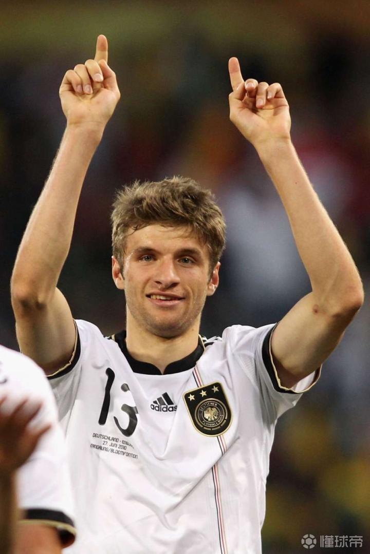 关于巴黎鏖战法国，穆勒统治全场的信息