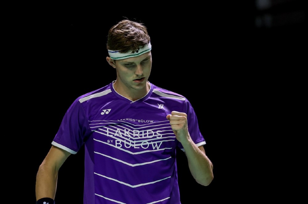 日本队逆转泰国队，安赛龙刷新纪录