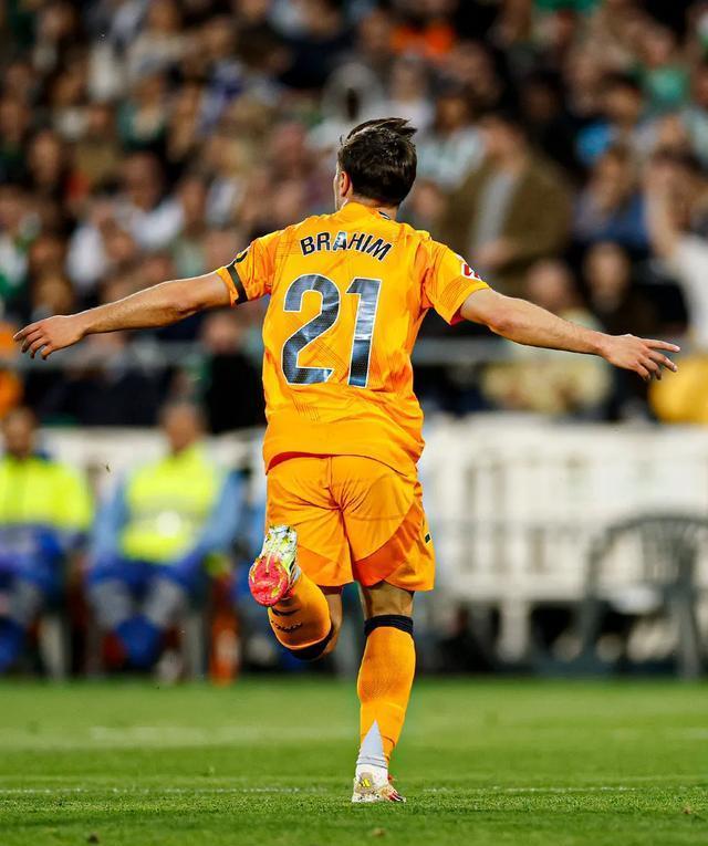 皇马逆转晋级,接下来战斗更激烈的简单介绍 皇马逆转晋级,接下来战斗更激烈的简单介绍