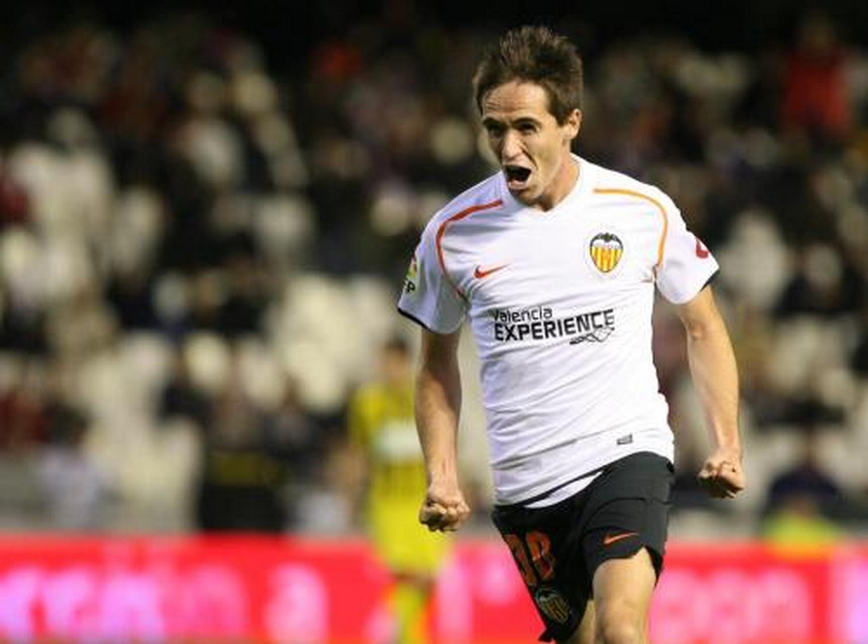 关于紧追榜首！瓦伦西亚客场险胜毕尔巴鄂的信息