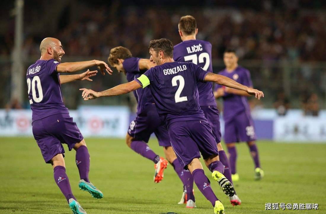 那不勒斯主场战胜佛罗伦萨，保持积分榜次席的简单介绍