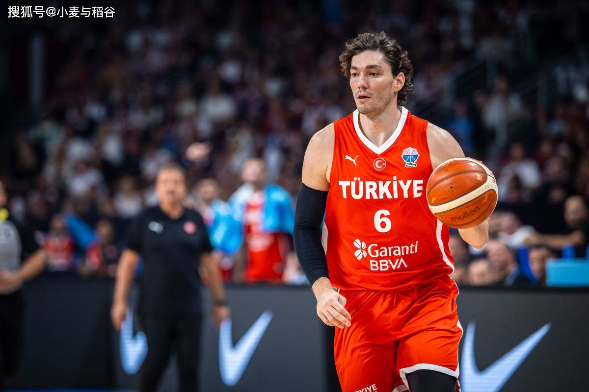 关于马刺队老将训练状态良好确保体能备战新赛季比赛的信息 关于马刺队老将训练状态良好确保体能备战新赛季比赛的信息