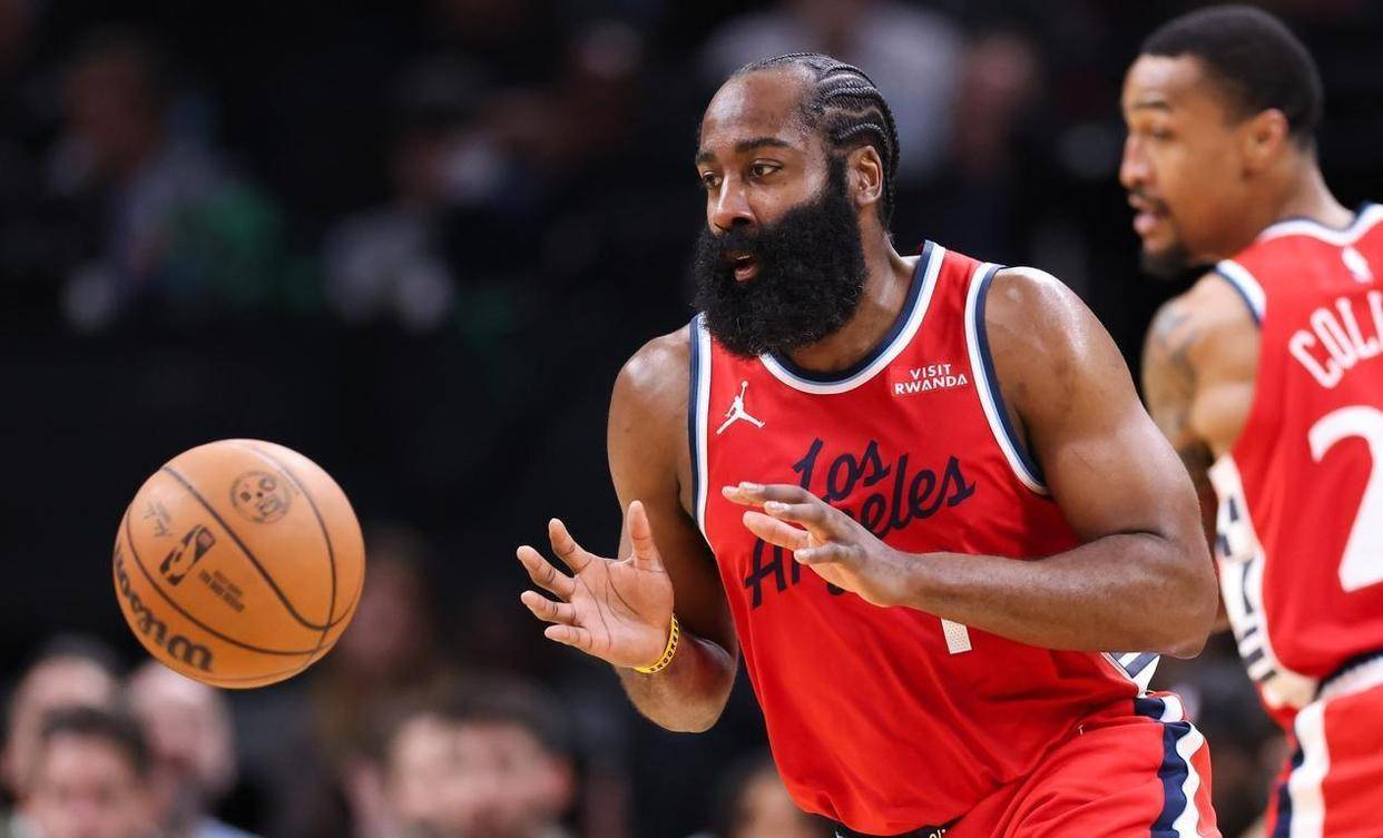 希腊男篮绝杀凯尔特人B队，哈登高光表现的简单介绍