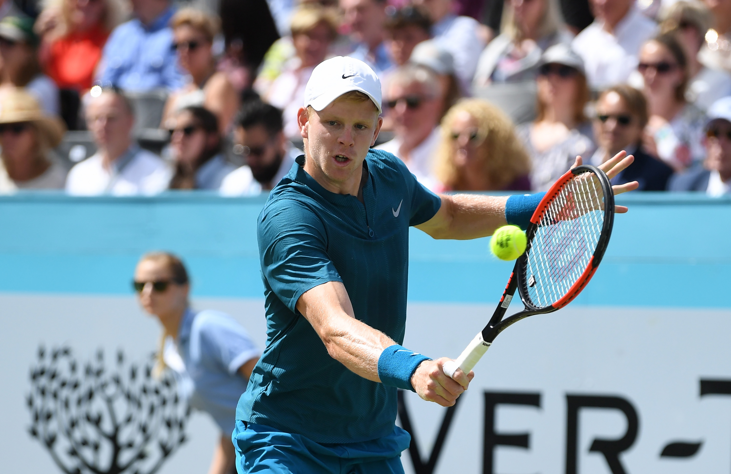 澳大利亚网球队力克西班牙网球队,克耶高斯爆发神勇的简单介绍 澳大利亚网球队力克西班牙网球队,克耶高斯爆发神勇的简单介绍