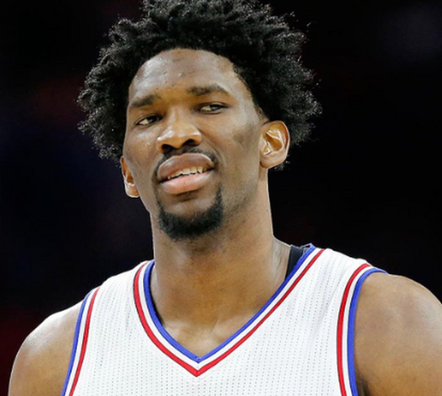 火箭轻取篮网，恩比德统治全场