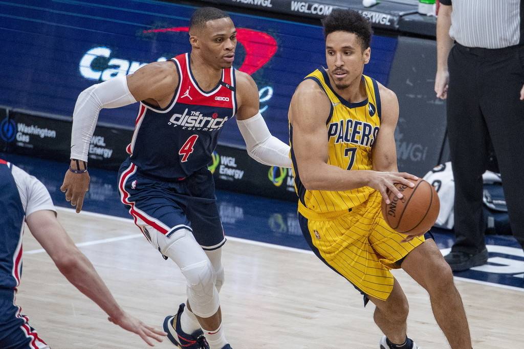 步行者完胜魔术，威斯布鲁克送出助攻