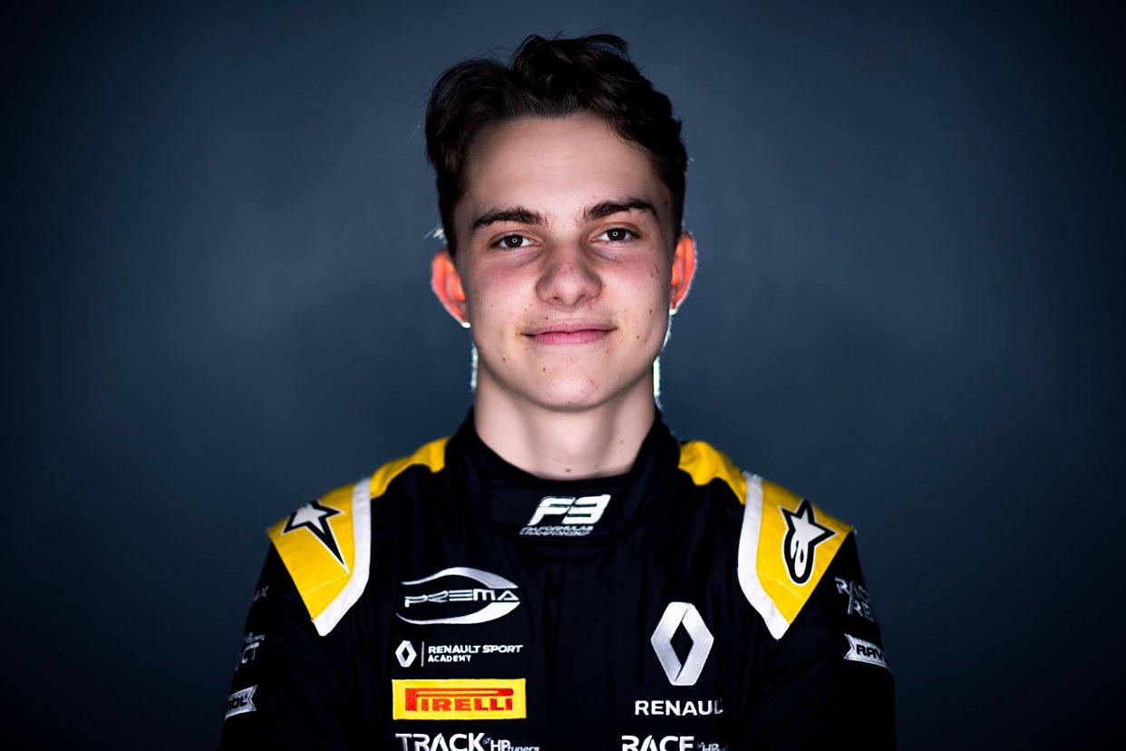 包含哈斯车队险胜雷诺车队，皮亚斯特里刷新纪录的词条