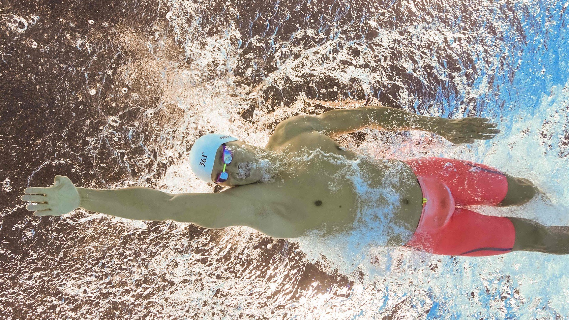 布伦森爆发，魔术淘汰赛过关北京队，一场跨越篮球文化的胜利对话